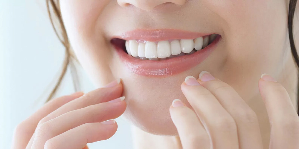 セラミックが選ばれている理由～白くて美しい以上の価値～